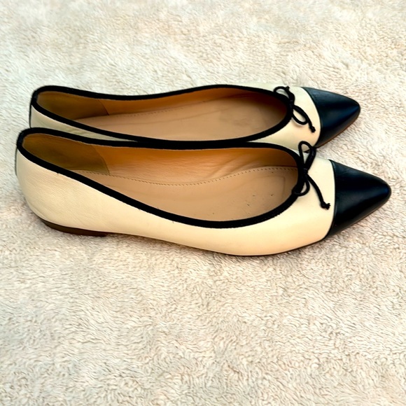 J Crew Cream and Black Ballet Flats. Size 8.5 - Picture 3 of 4
